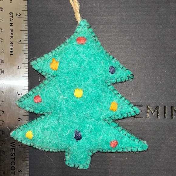 🎅Bundle of 5 Festive Plush Christmas Ornaments - Picture 2 of 10